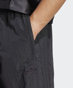 ADIDAS ADIDAS Woven Track Pants - Black
