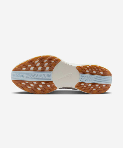 NIKE Nike Shoes Pegasus Plus M - White