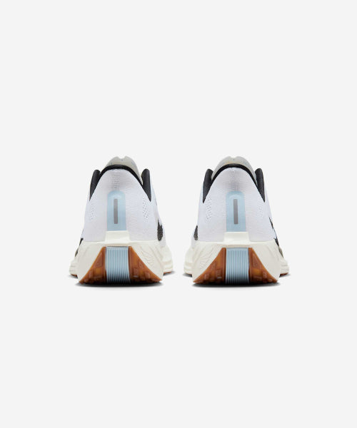 NIKE Nike Shoes Pegasus Plus M - White