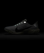 NIKE Nike Shoes Pegasus Plus M - White