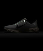 NIKE Nike Shoes Pegasus Plus M - White