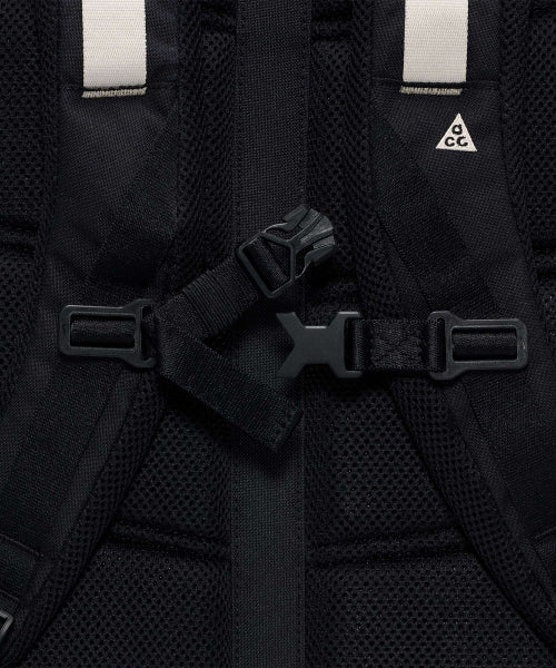 NIKE NIKE ACG Daymax Backpack 25L
