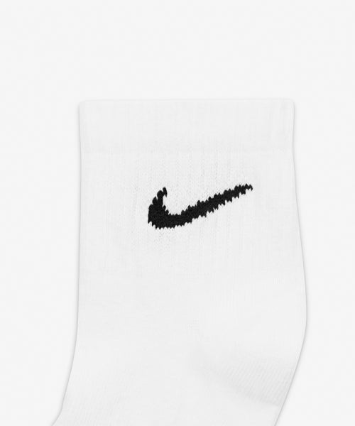 NIKE Nike Everyday Lightweight Training Ankle Socks - White