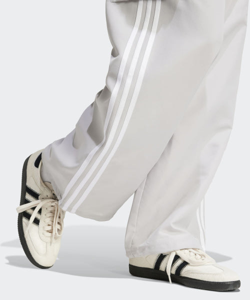 ADIDAS ADIDAS Cargo Pants - Gray