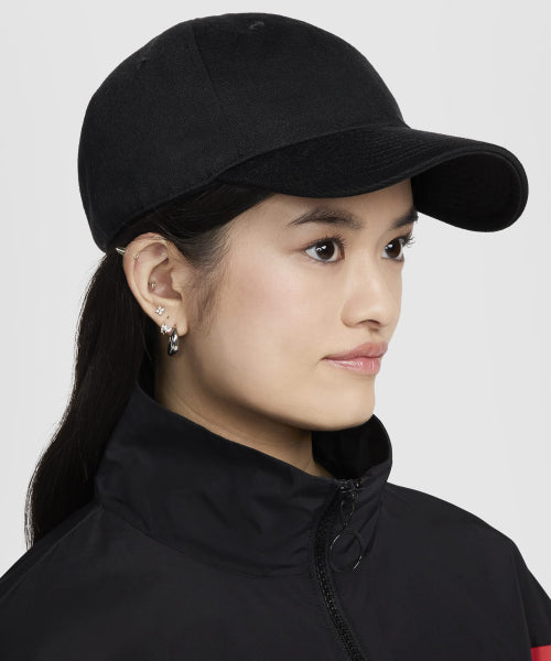 NIKE NIKE Club Unstructured Cap - Black:Sail