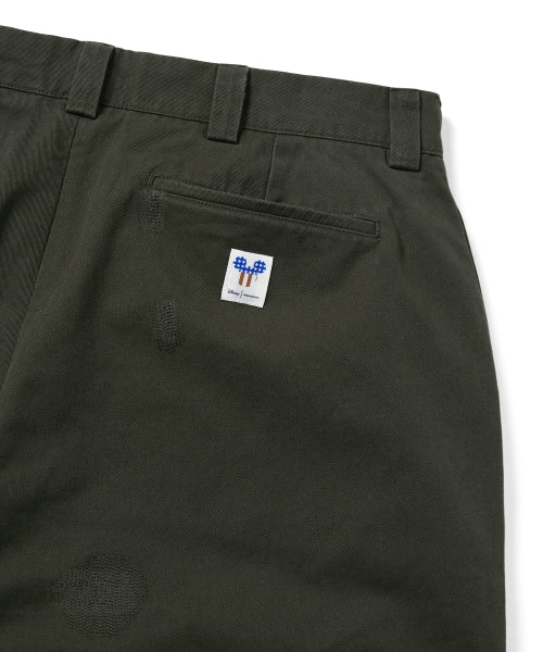 THISISNEVERTHAT THISISNEVERTHAT Distressed Chino Pant Brown