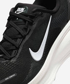 NIKE Nike Vomero 18 Shoes - Black: Coconut Milk: Light Iron Or: Summit White