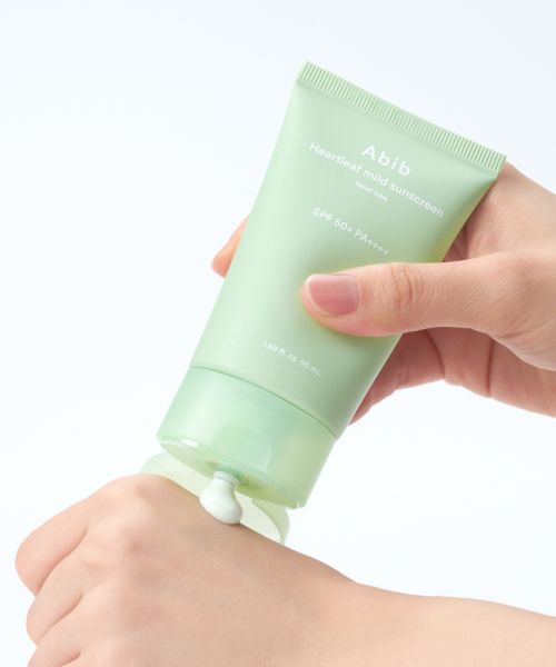 abib Heartleaf Mild Sun Cream Relief Tube SPF50+ PA++++ 50ml (includes a free sun cream sample kit)
