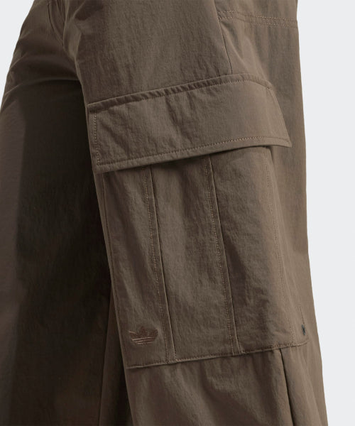 ADIDAS ADIDAS Premium Essential Cargo Pants - Shadow Olive