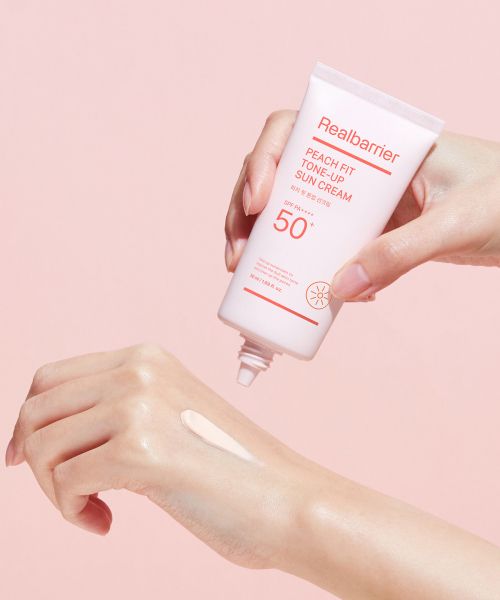 Realbarrier Peach Fit Tone Up Sunscreen 50ML x 2 + [Gift] Extreme Cream Light 25ML + Spot Serum 10ML