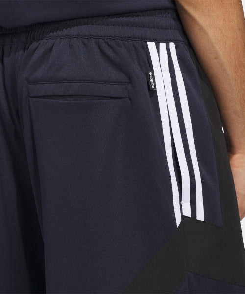 ADIDAS ADIDAS Skateboarding Football Short Pants - Navy