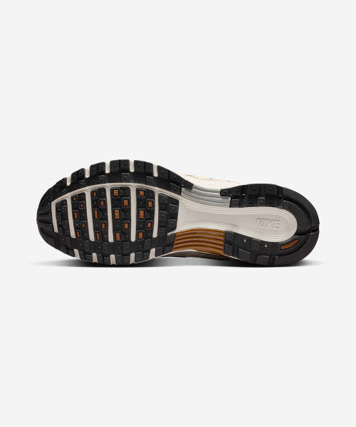 NIKE NIKE Sneakers P-6000 M - Light Orewood Brown