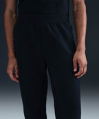 NIKE NIKE Pants M - Black: Dark Smoke Gray