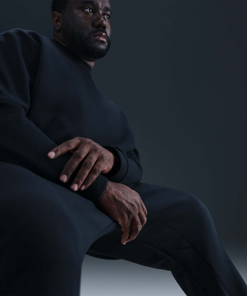 NIKE NIKE Pants M - Black: Dark Smoke Gray
