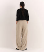 MUSINSA STANDARD WOMAN MUSINSA STANDARD WOMAN Women's Bookle Fleece Parachute Pants (Light Beige)