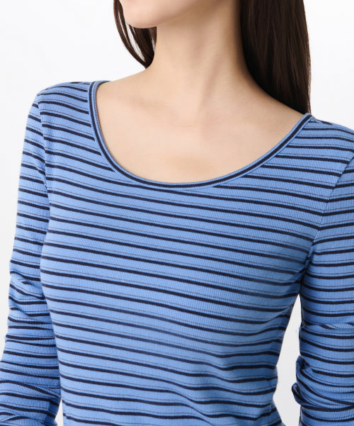 MUSINSA STANDARD WOMAN MUSINSA STANDARD WOMAN T-Shirt Slim Fit [Blue]
