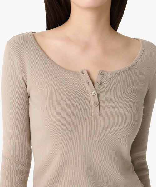 MUSINSA STANDARD WOMAN MUSINSA STANDARD WOMAN T-Shirt Women's Ribbed Slim Wide Henley Neck Long Sleeve [Greyish Beige]