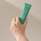 KIWIGLOW KIWIGLOW Kiwi Glow Vegan Jeju Lotus Watery Non-Nano Sunscreen SPF50+ PA++++