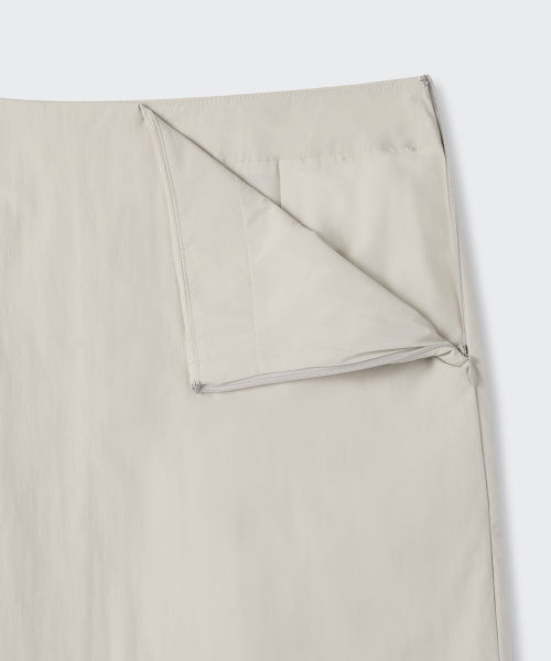 MUSINSA STANDARD WOMAN MUSINSA STANDARD WOMAN Women's Padded Maxi Skirt [Dusty Cream]