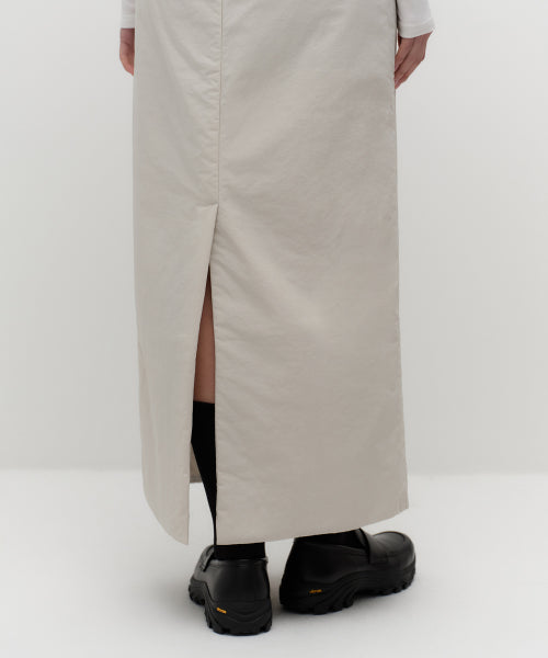 MUSINSA STANDARD WOMAN MUSINSA STANDARD WOMAN Women's Padded Maxi Skirt [Dusty Cream]