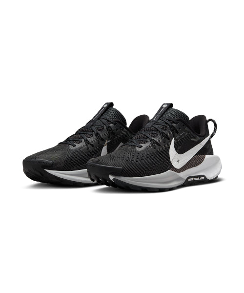 NIKE Nike Pegasus Trail 5 W - Size 8