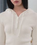 MUSINSA STANDARD WOMAN MUSINSA STANDARD WOMAN Women's Soft Boucle Slim Hooded Knit [Ivory]