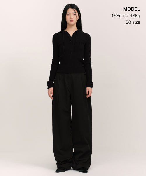 MUSINSA STANDARD WOMAN MUSINSA STANDARD WOMAN Women's Deep Tuck Extra Wide Chino Pants [Black]