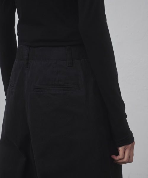 MUSINSA STANDARD WOMAN MUSINSA STANDARD WOMAN Women's Curved Chino Pants [Black]