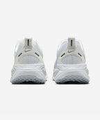 NIKE Nike Vomero 18 W - Women's Running Shoes