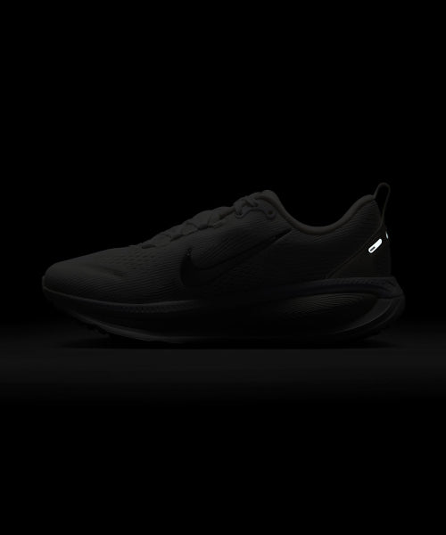 NIKE Nike Vomero 18 W - Women's Running Shoes