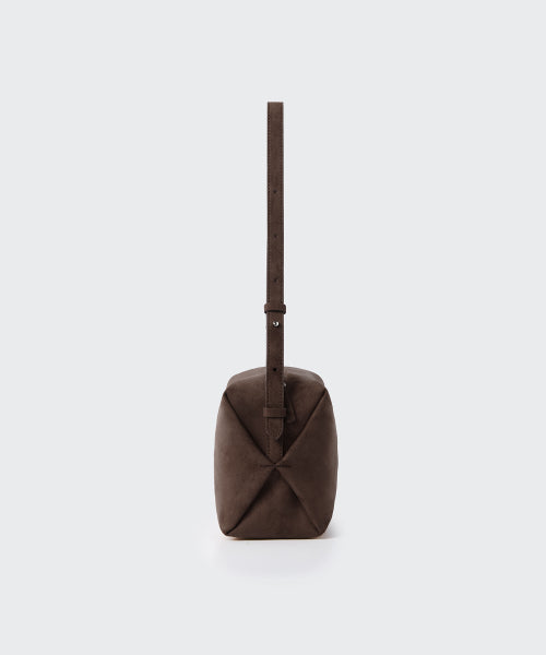 MUSINSA STANDARD WOMAN MUSINSA STANDARD WOMAN Women's Synthetic Suede Pillow Shoulder Bag