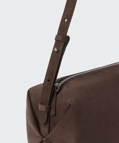 MUSINSA STANDARD WOMAN MUSINSA STANDARD WOMAN Women's Synthetic Suede Pillow Shoulder Bag