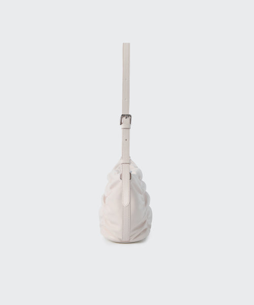 MUSINSA STANDARD WOMAN MUSINSA STANDARD WOMAN Women's Shirring Shoulder Bag (Size Adjustable)