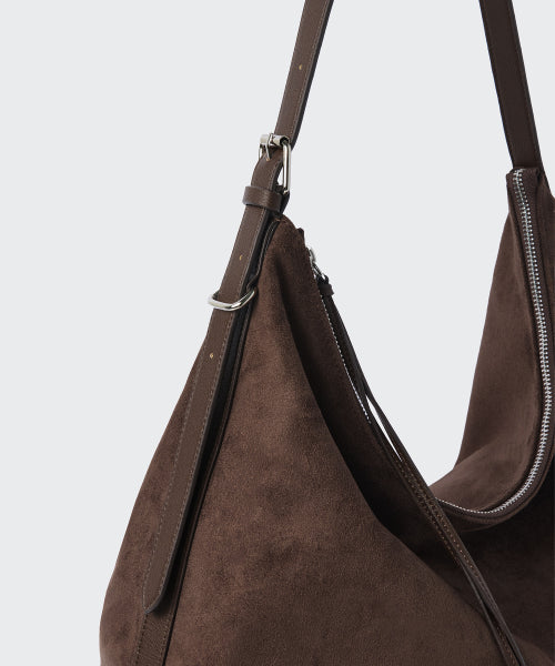 MUSINSA STANDARD WOMAN MUSINSA STANDARD WOMAN Synthetic Suede Slouchy Shoulder Bag