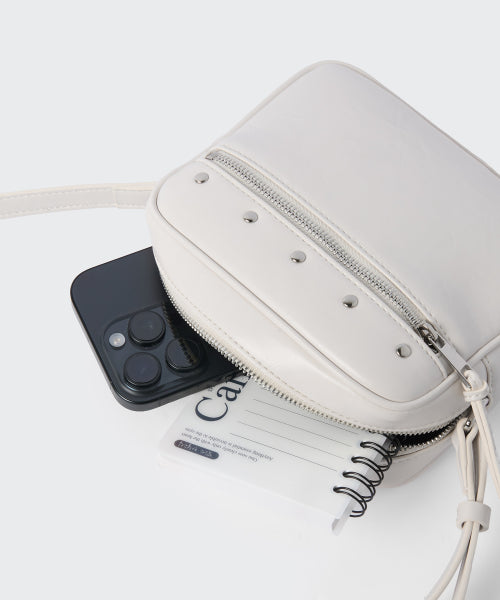 MUSINSA STANDARD WOMAN MUSINSA STANDARD WOMAN Women's Studded Mini Cross Bag