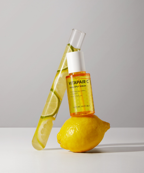 Nature Republic Nature Republic Vita Fair C Toner + Blemish Serum Set (300ml+45ml)
