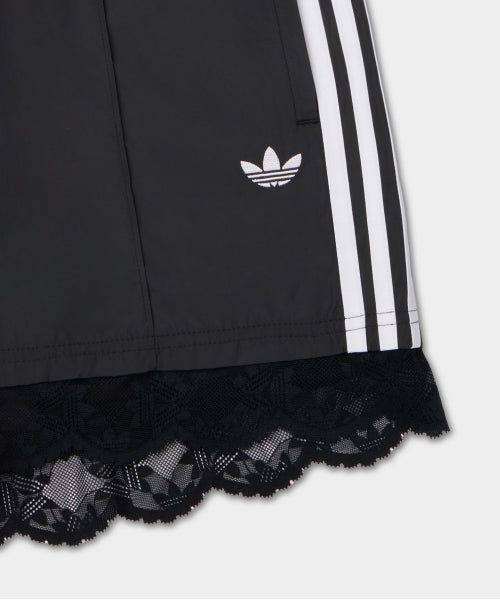 ADIDAS ADIDAS Lace Trimmed 3-Stripe Short Pants - Black