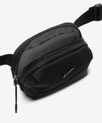 NIKE Nike Aura Crossbody Bag (2L) - Black: Gunmetal