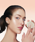 SIMIHAZEBEAUTY SIMIHAZEBEAUTY Soft Strobe Creamy Highlight Powder - Choose 1 of 5 Types