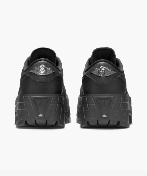 NIKE Nike Sneakers Air Jordan 1 Brooklyn Low W - Size