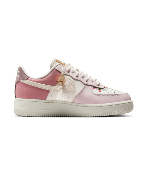 NIKE Nike Air Force 1 07 LX - Unisex Sneakers
