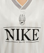 NIKE NIKE T-Shirt V-neck