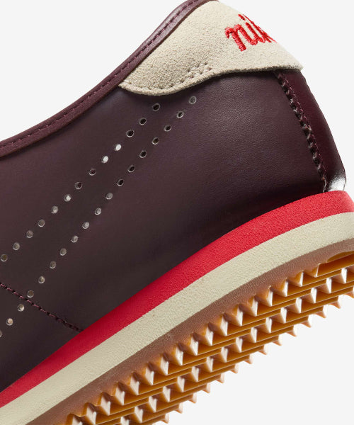 NIKE NIKE Cortez Sneakers Women - Burgundy Crush