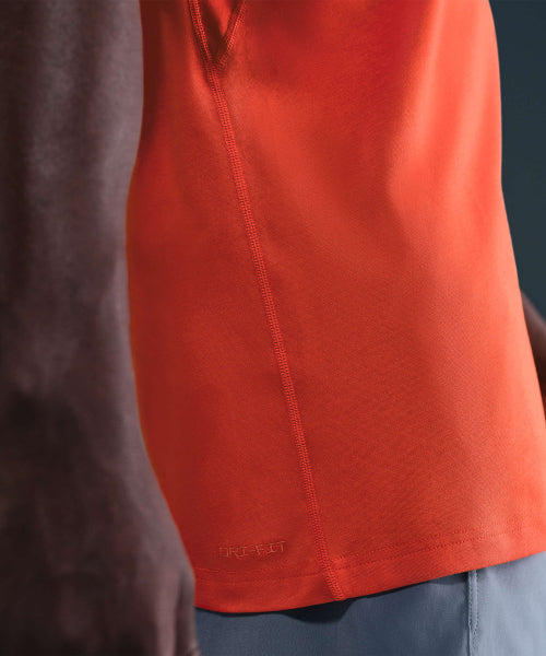 NIKE NIKE T-Shirt M - Picante Red