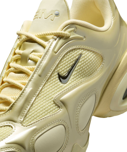 NIKE NIKE Air Max Muse W Alabaster:Metallic Silver