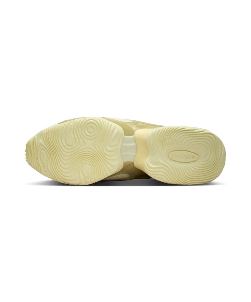 NIKE NIKE Air Max Muse W Alabaster:Metallic Silver