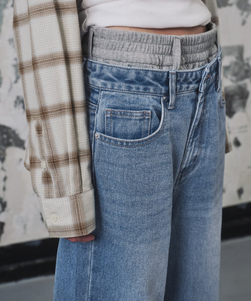 MUSINSA STANDARD WOMAN MUSINSA STANDARD WOMAN Denim Loose Flare Pants (Light Indigo)