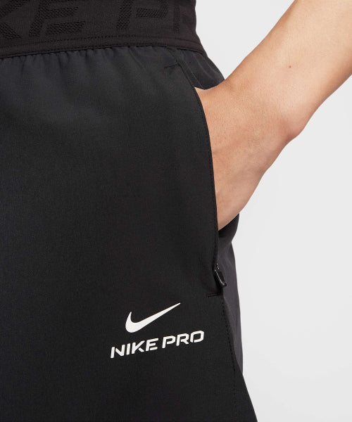 NIKE NIKE Pro Training Shorts M - Black:White