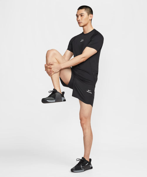 NIKE NIKE Pro Training Shorts M - Black:White