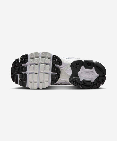 NIKE NIKE Sneakers Air Max Moto 2K - White:Metallic Silver:Black:Photon Dust